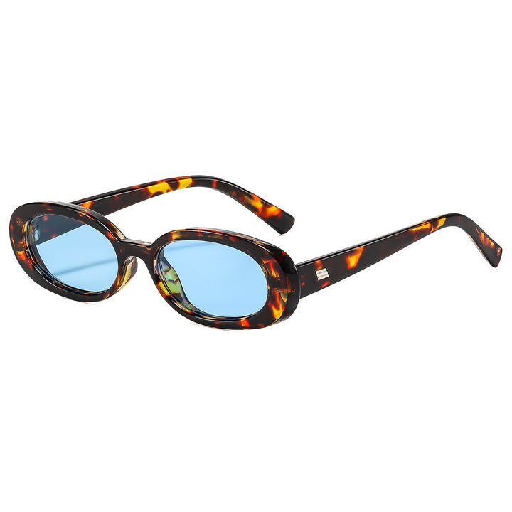 Women's fashionable sunglasses with oval frame and trendy lenses Stornfield