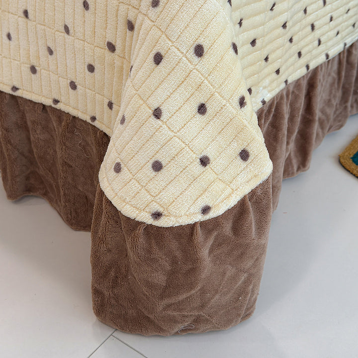 Luxurious Velvet Ruffled Bedding Set
