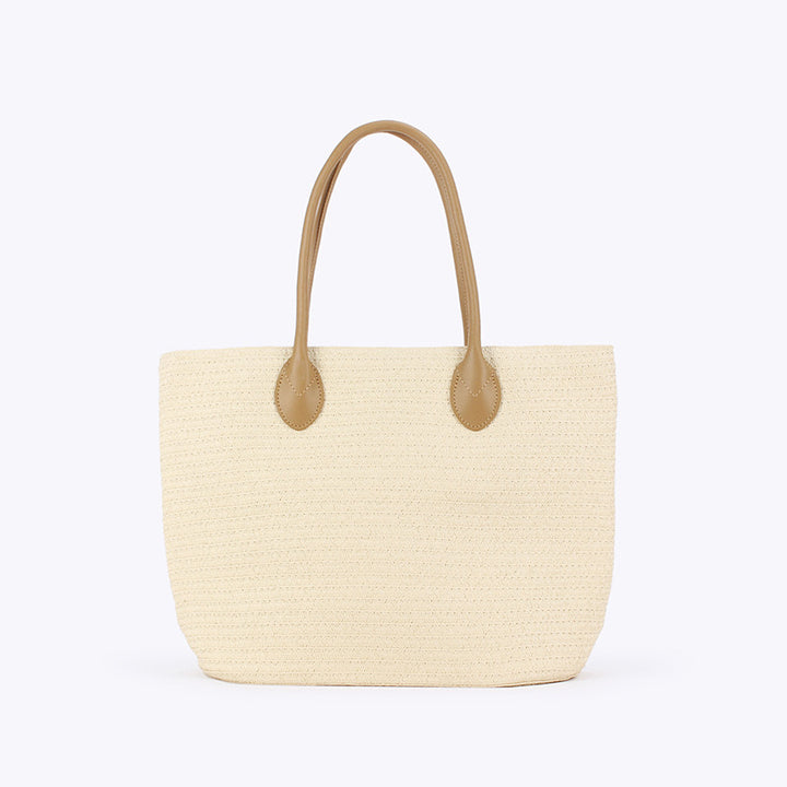 Everyday-friendly tote bag with leather handles Stornfield