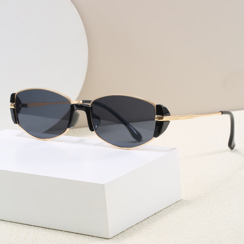 Fashionable sunglasses with elegant metal frame Stornfield