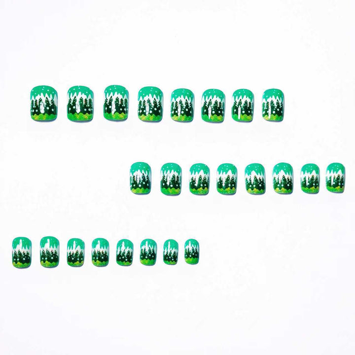 Artificial nails with winter-themed Christmas tree design Stornfield