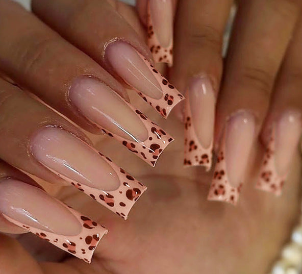Artistic Nail Design Stornfield