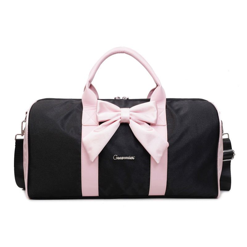 Women's Sporty Travel Bag with Adjustable Shoulder Strap Stornfield