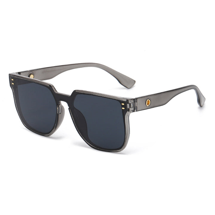Women Fashionable Oversized Sunglasses with Distinctive Design Stornfield