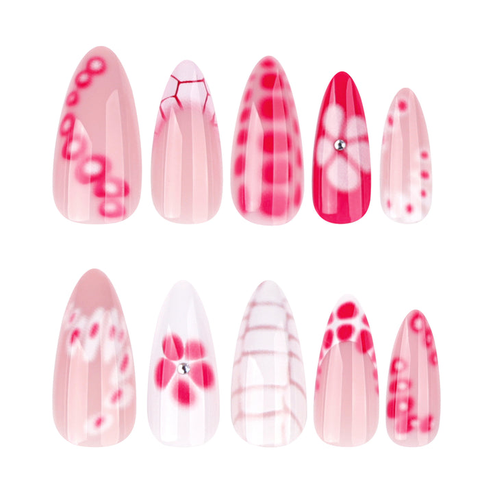 Artistically designed nail extensions in modern design Stornfield