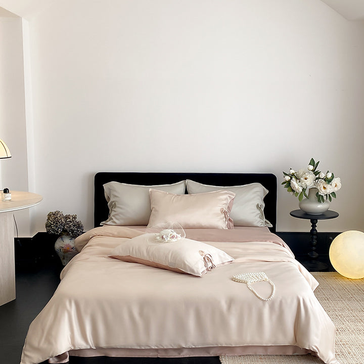 Luxury Satin Bedding Set with Duvet Cover Pillowcases and Fitted Sheet
