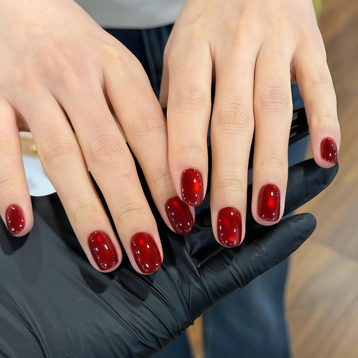 High-Quality Gel Nails In Elegant Look Stornfield