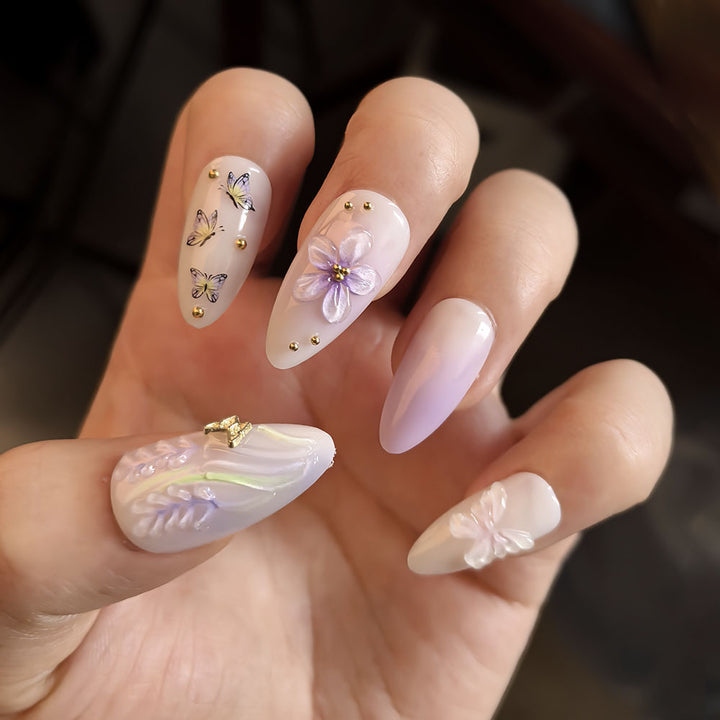 Elegant Floral Artwork Press-On Nails Stornfield