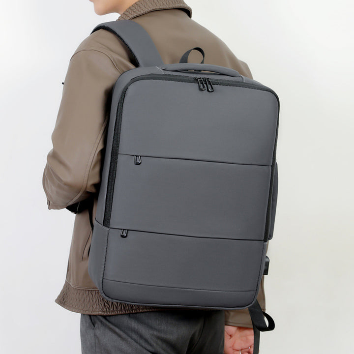 Sleek Urban Laptop Carrier Stornfield