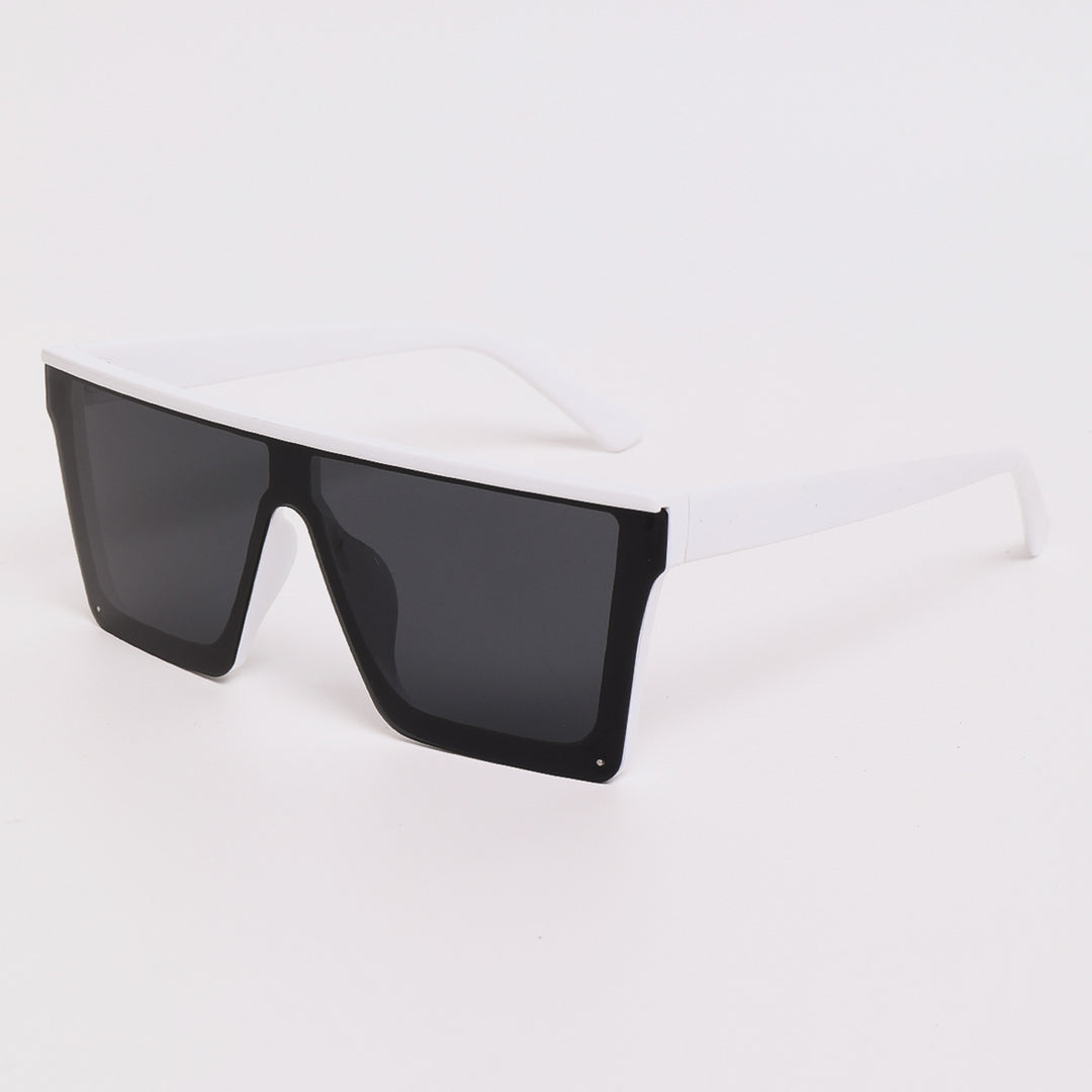 Women oversized sunglasses in futuristic design Stornfield
