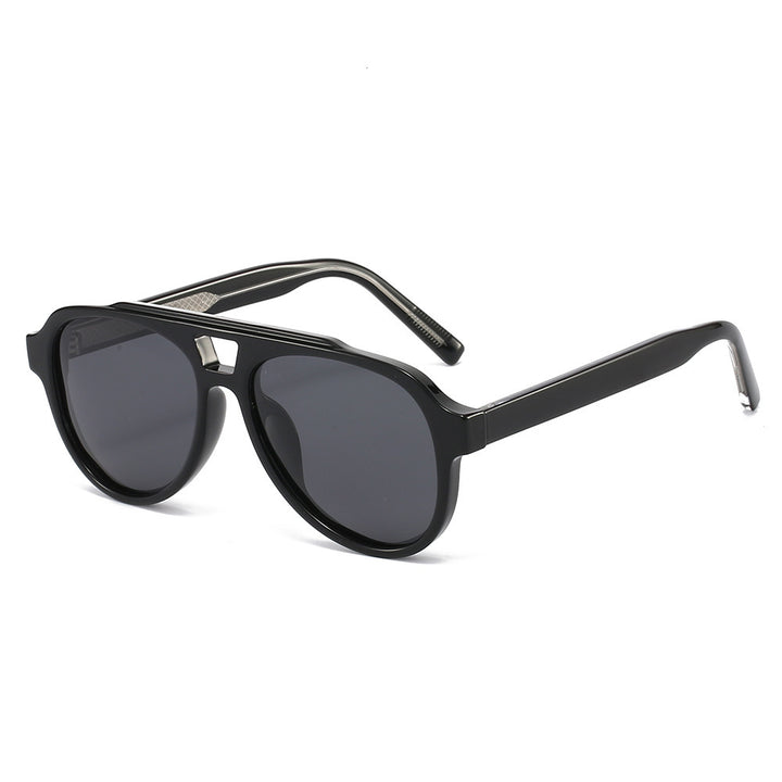 Women's Vintage Sunglasses with High-Quality UV Protection and Fashionable Tortoiseshell Pattern Stornfield