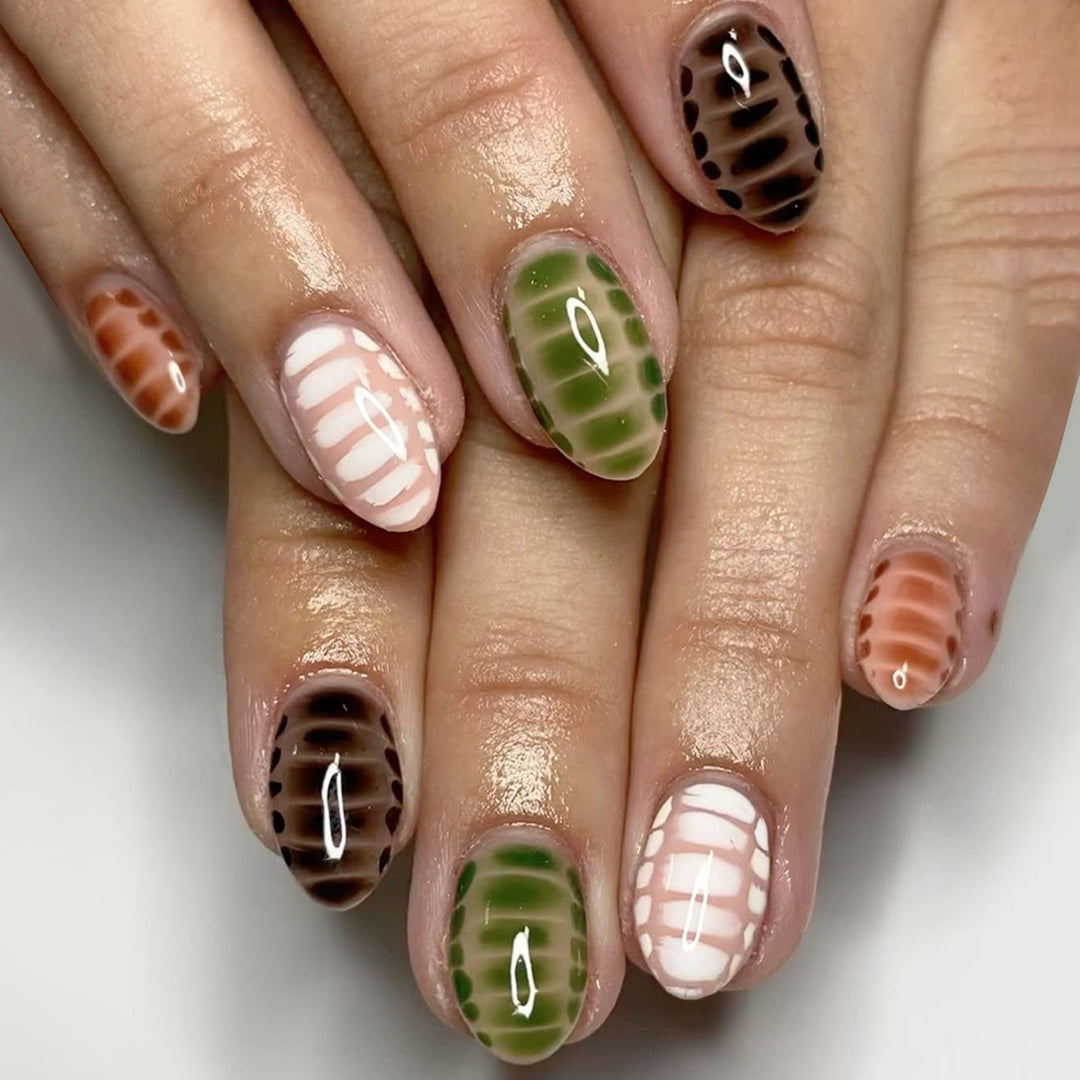 Artful nail art with creative patterns Stornfield
