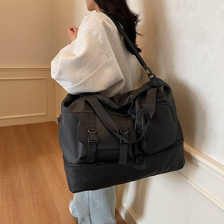 Water-Resistant Multi-Pocket Sports Duffle Bag Stornfield