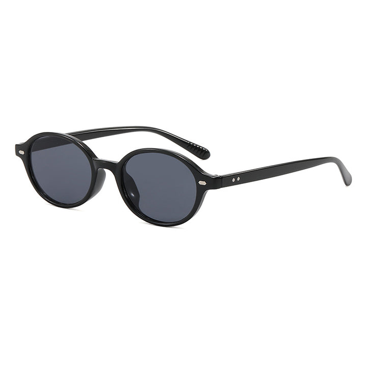 Women's fashionable round reading glasses with flexible plastic frame Stornfield
