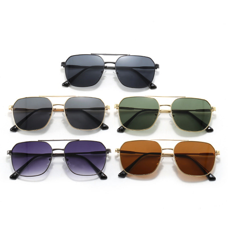 Women Fashionable Oversized Sunglasses in Elegant Shield Design Stornfield
