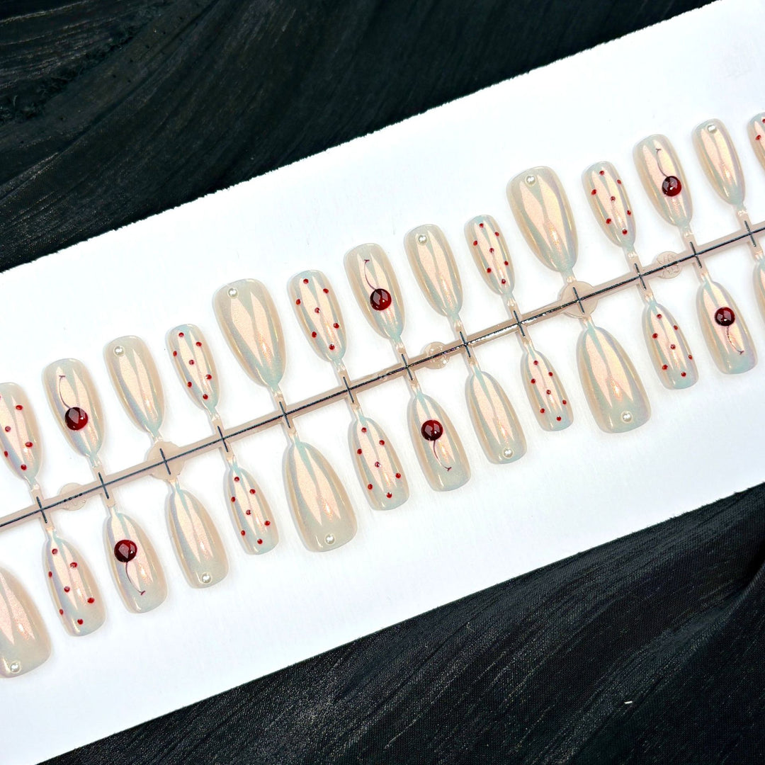 Elegant Polka Dot and Lace Press-On Nail Set
