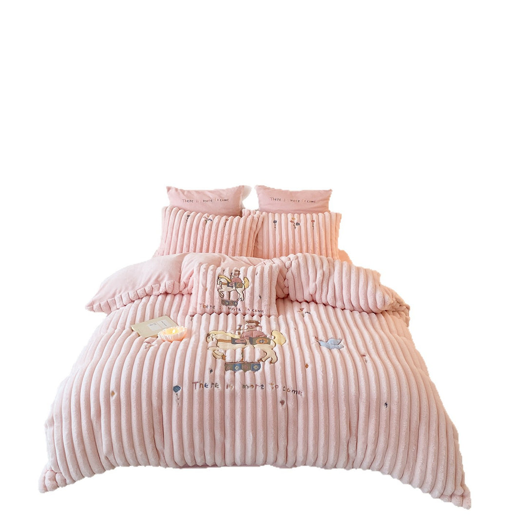 Fluffy corduroy quilt set with embroidery