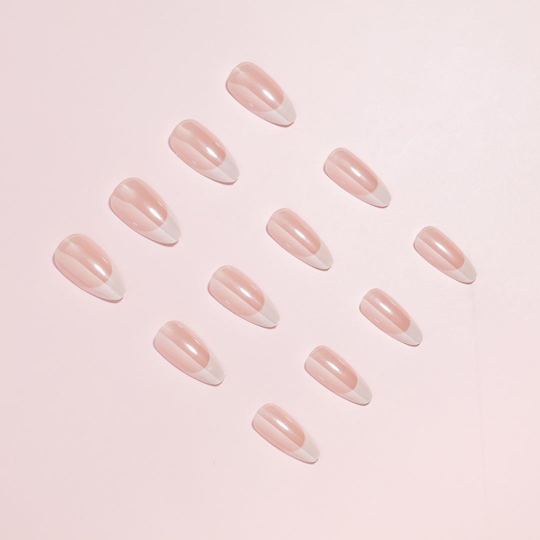 Elegant French Tip Nail Art Set Stornfield