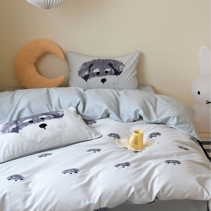 Children's bedding set with cute bear and snowman print made of soft cotton satin
