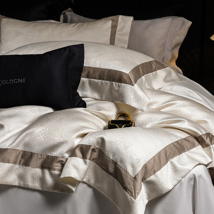 Luxury Jacquard Duvet Cover Set with Satin Border
