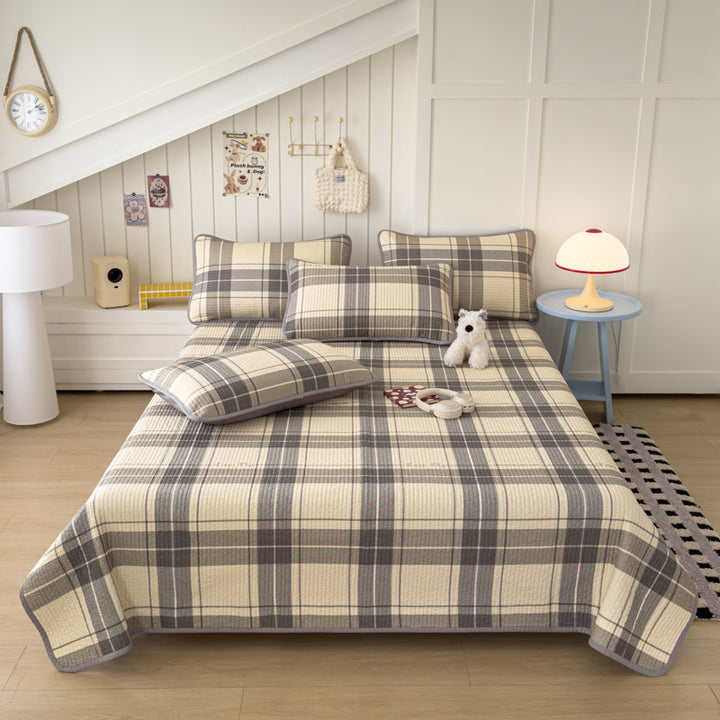 Lightweight Quilted Cotton Bedspread and Mattress Coverlet Set