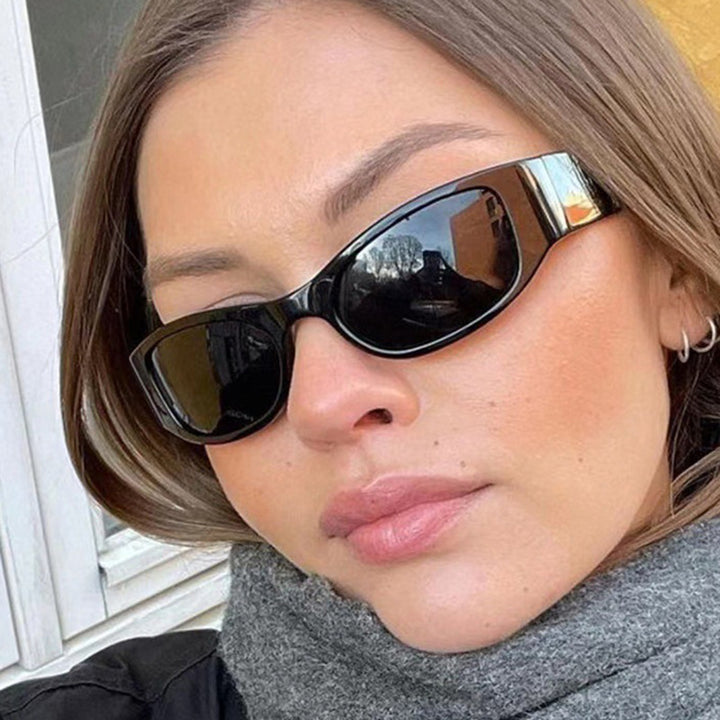 Women's sporty sunglasses with a wide frame and UV protection Stornfield