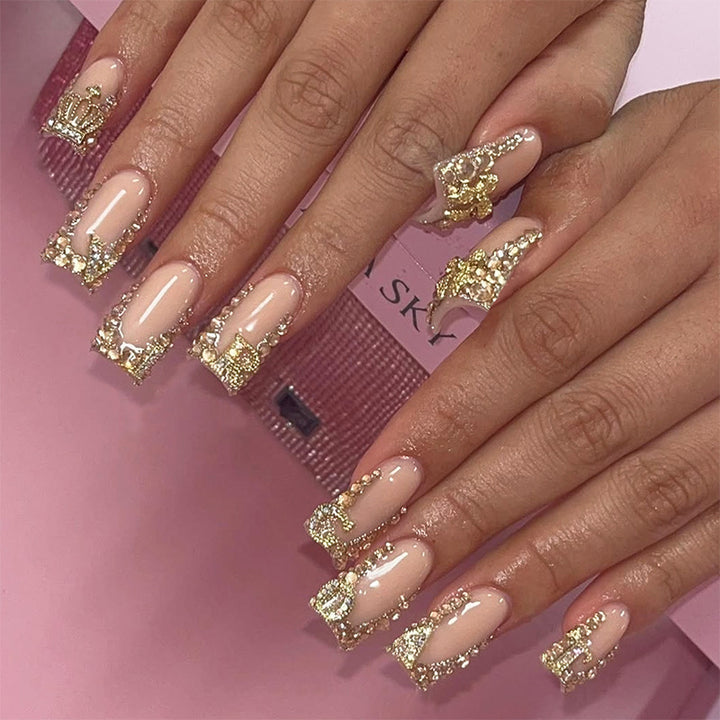 Nail set with elegant rhinestone details Stornfield
