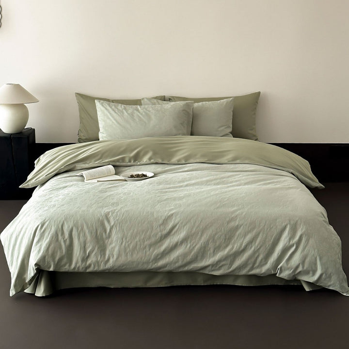 Luxury bedding set made of cotton satin with fine jacquard structure