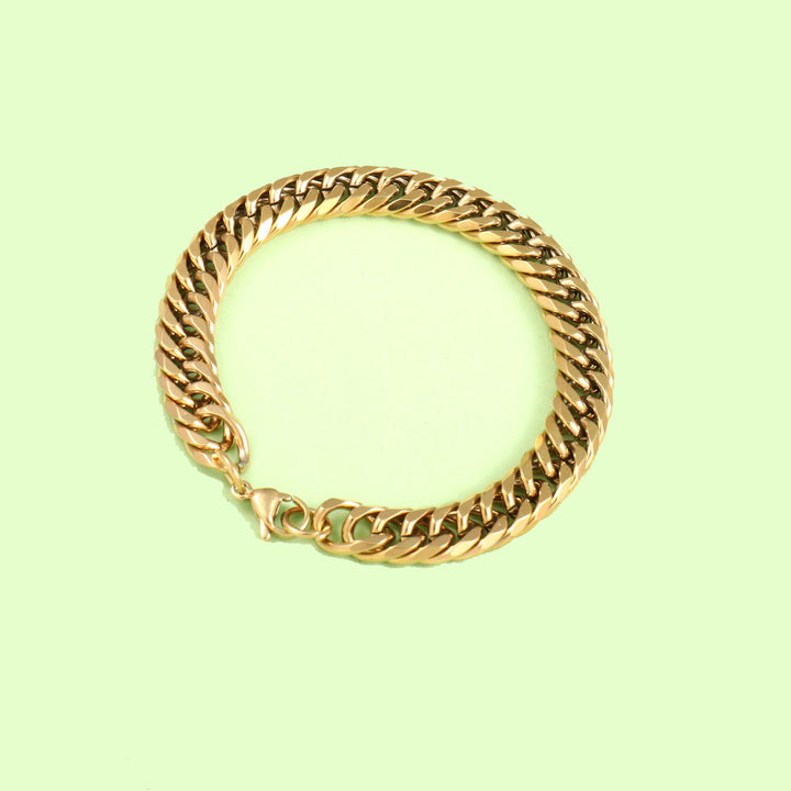 Bold Interwoven Chain Bracelet Stornfield
