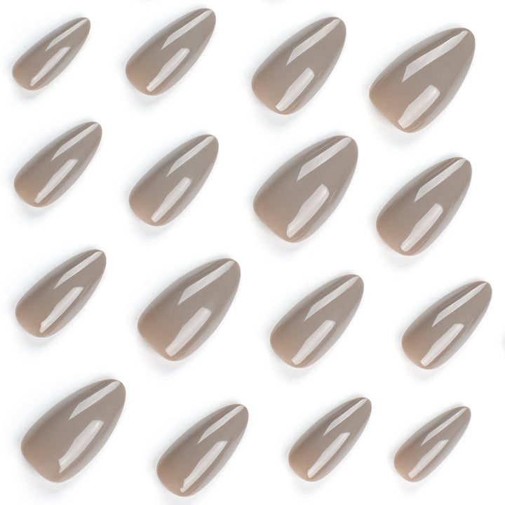 Artistic stiletto nails with elegant high-gloss finish Stornfield