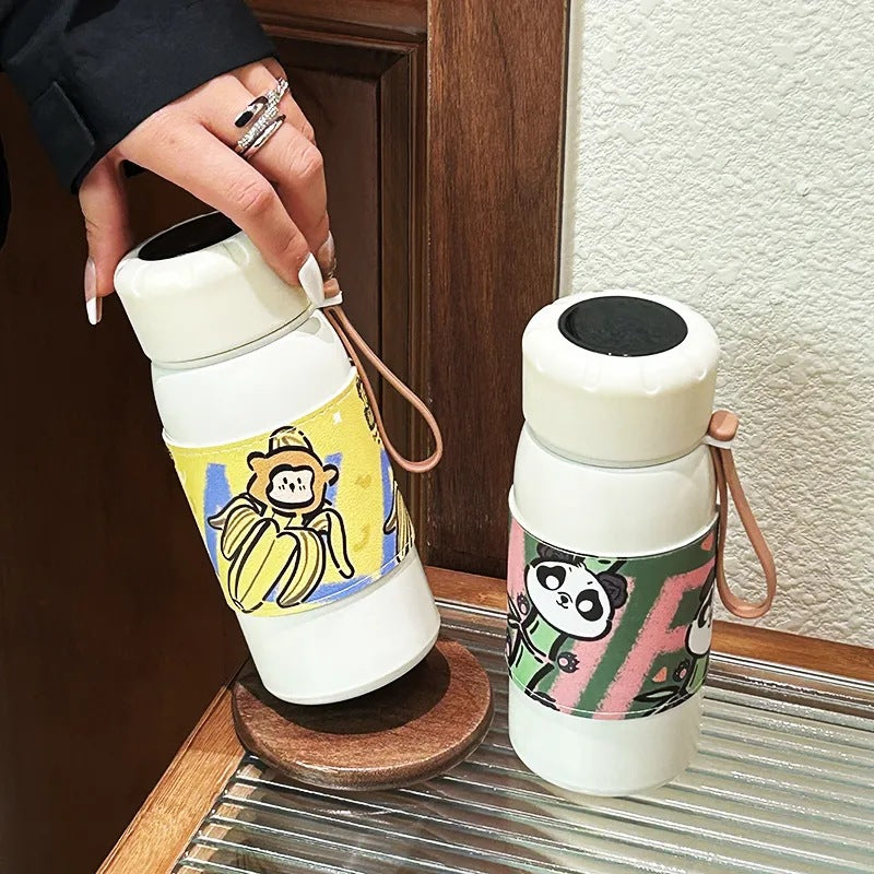Women's insulated bottle with playful panda design Stornfield