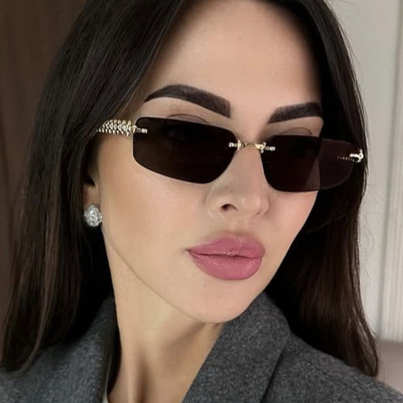 Women's square sunglasses with filigree frame and luxurious accents Stornfield
