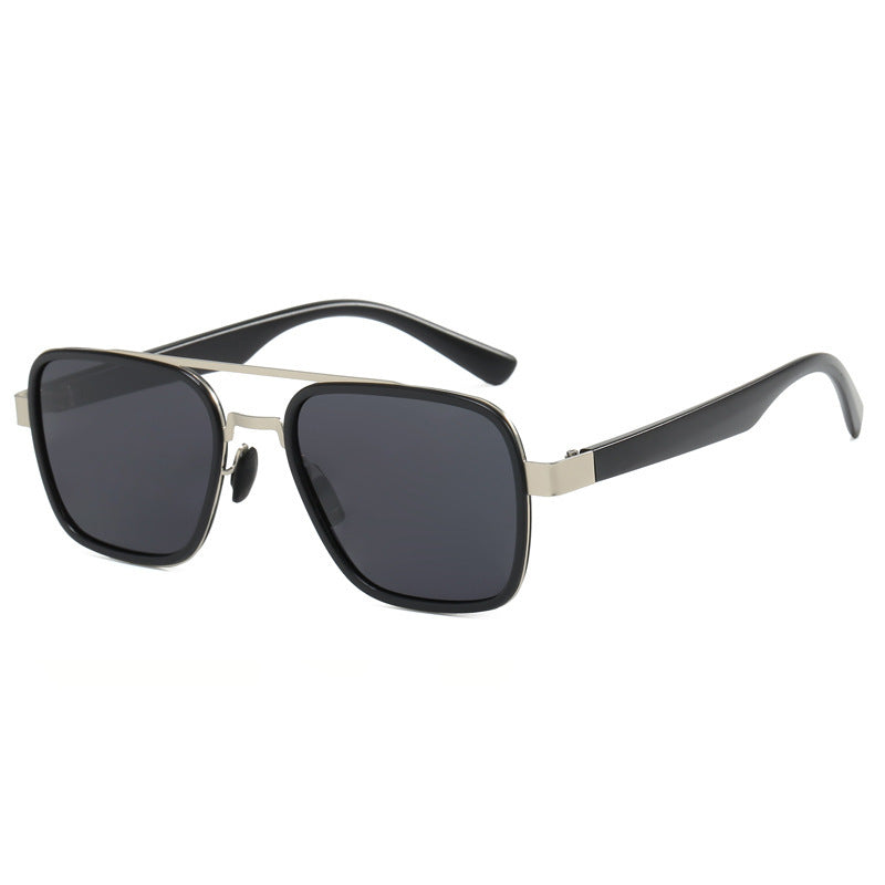 Ladies' fashionable sunglasses with square frame and innovative lenses Stornfield