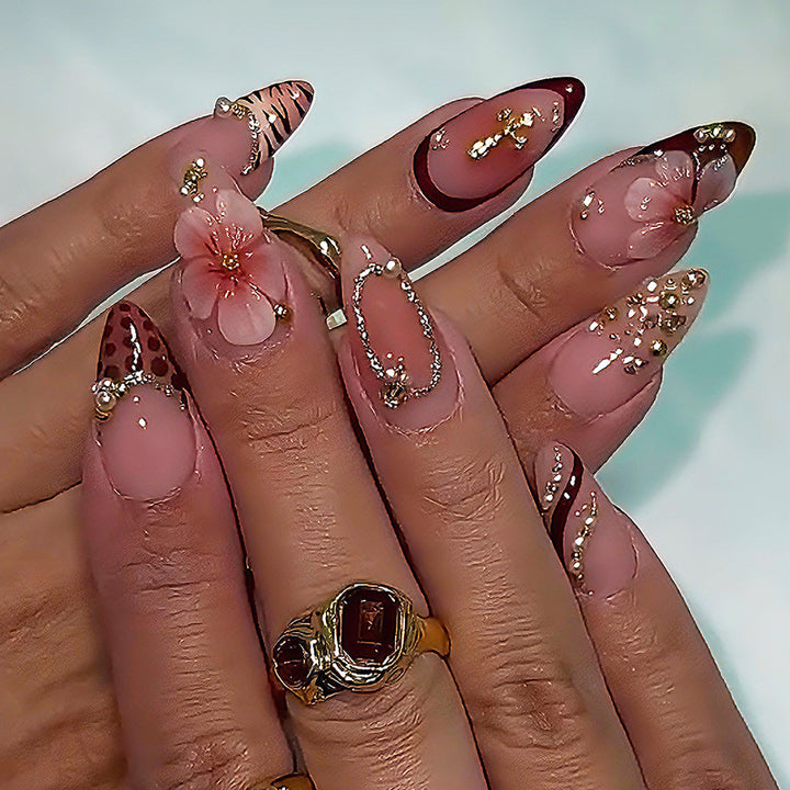 Floral Articulate Press-On Nail Set Stornfield