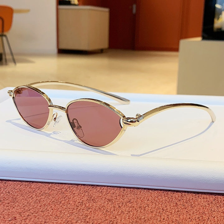 Women's designer sunglasses with elegant metal frame and protective lenses Stornfield