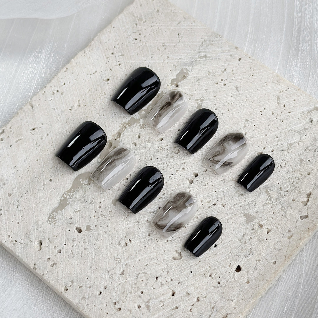 Artistic Gel Press-On Nail Set with Marble and Glossy Finish
