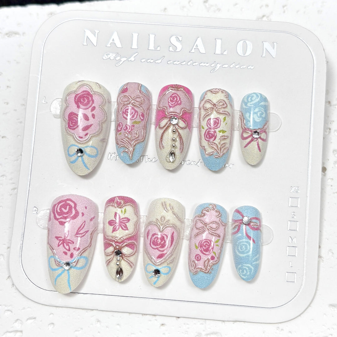 Elegant Floral Art Press-On Nail Set