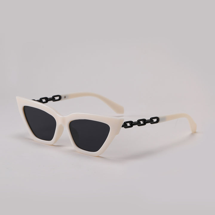 Women's Cat-Eye Sunglasses with Luxurious Chain Frame Stornfield