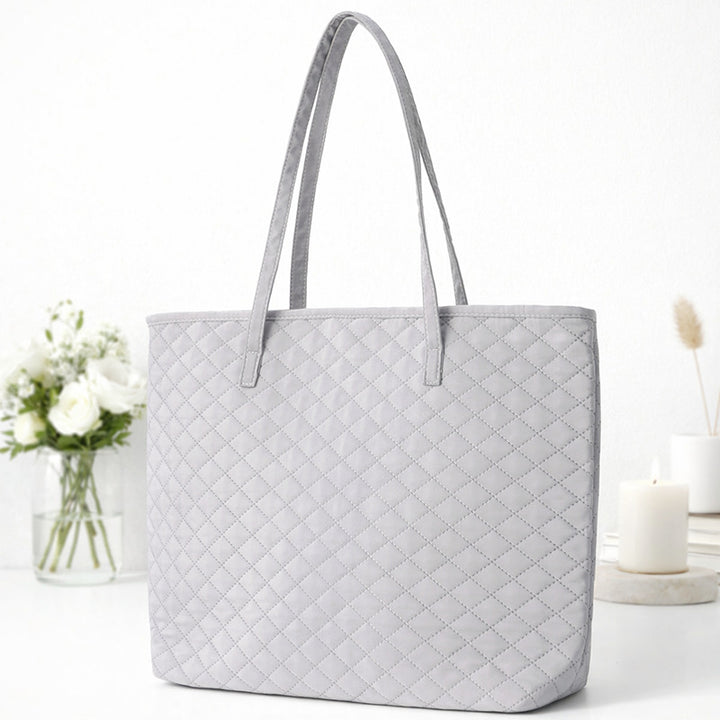 Fashionable handbag made of textured material Stornfield