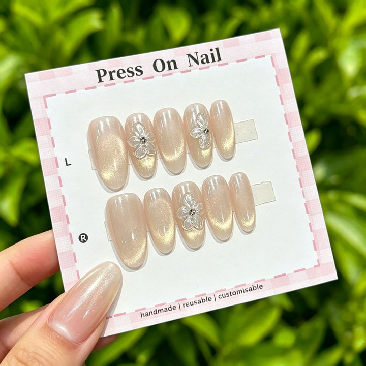 Decorative Press-On Nail Set with Gem Accents  1791774365