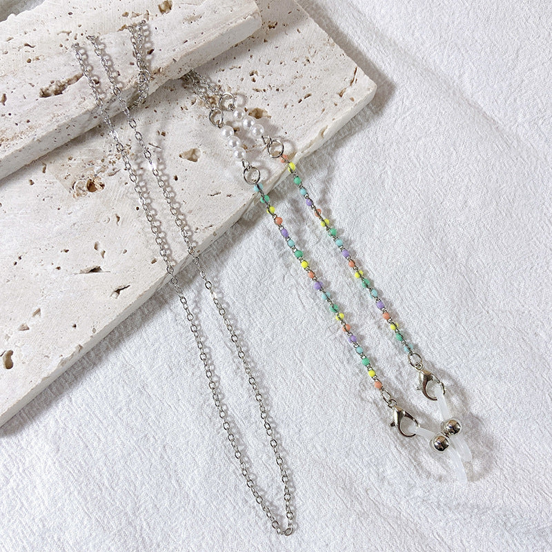 Elegant Glasses Holder Chain with Black Pearls Stornfield