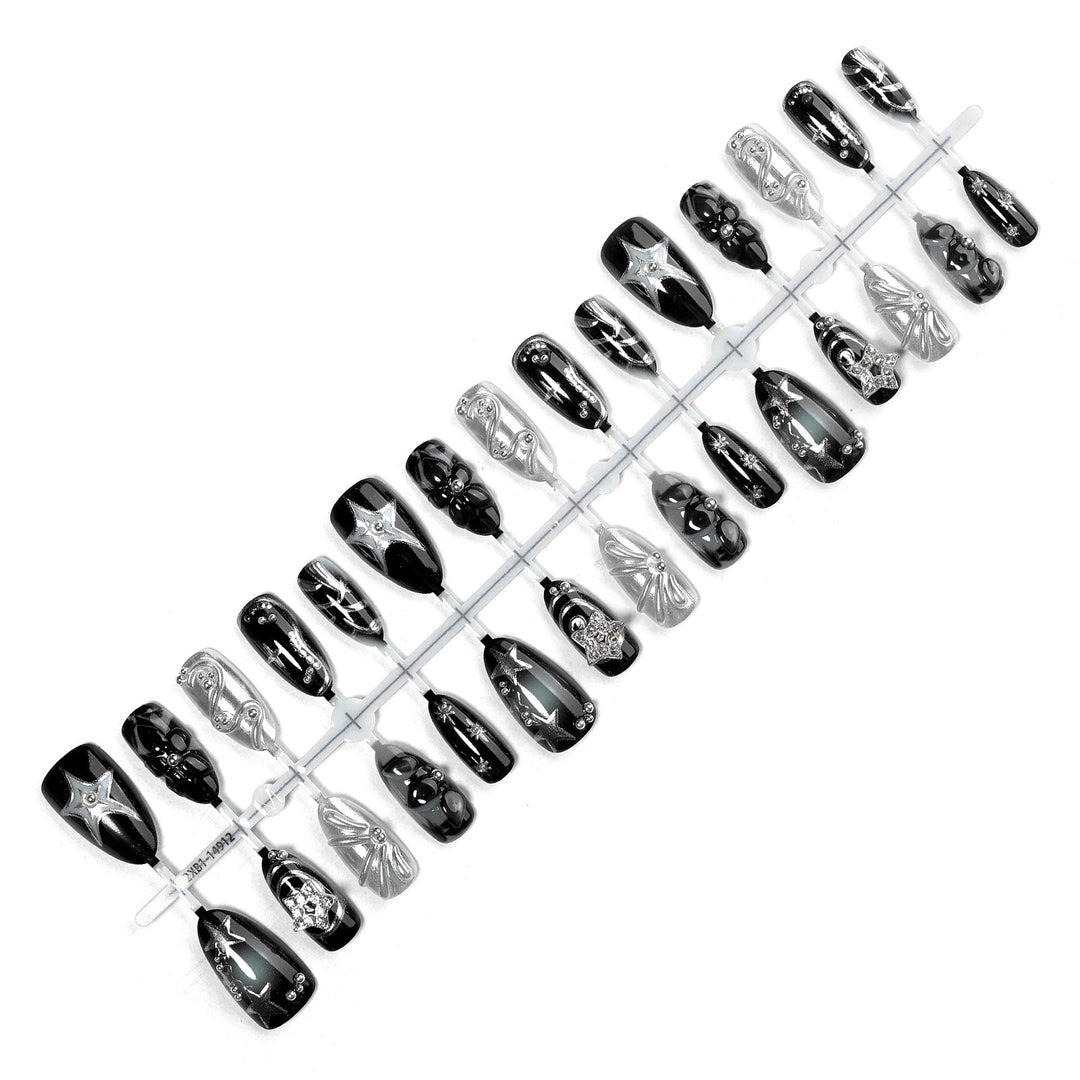 Artificial nail set with glamorous designs and unique 3D elements Stornfield