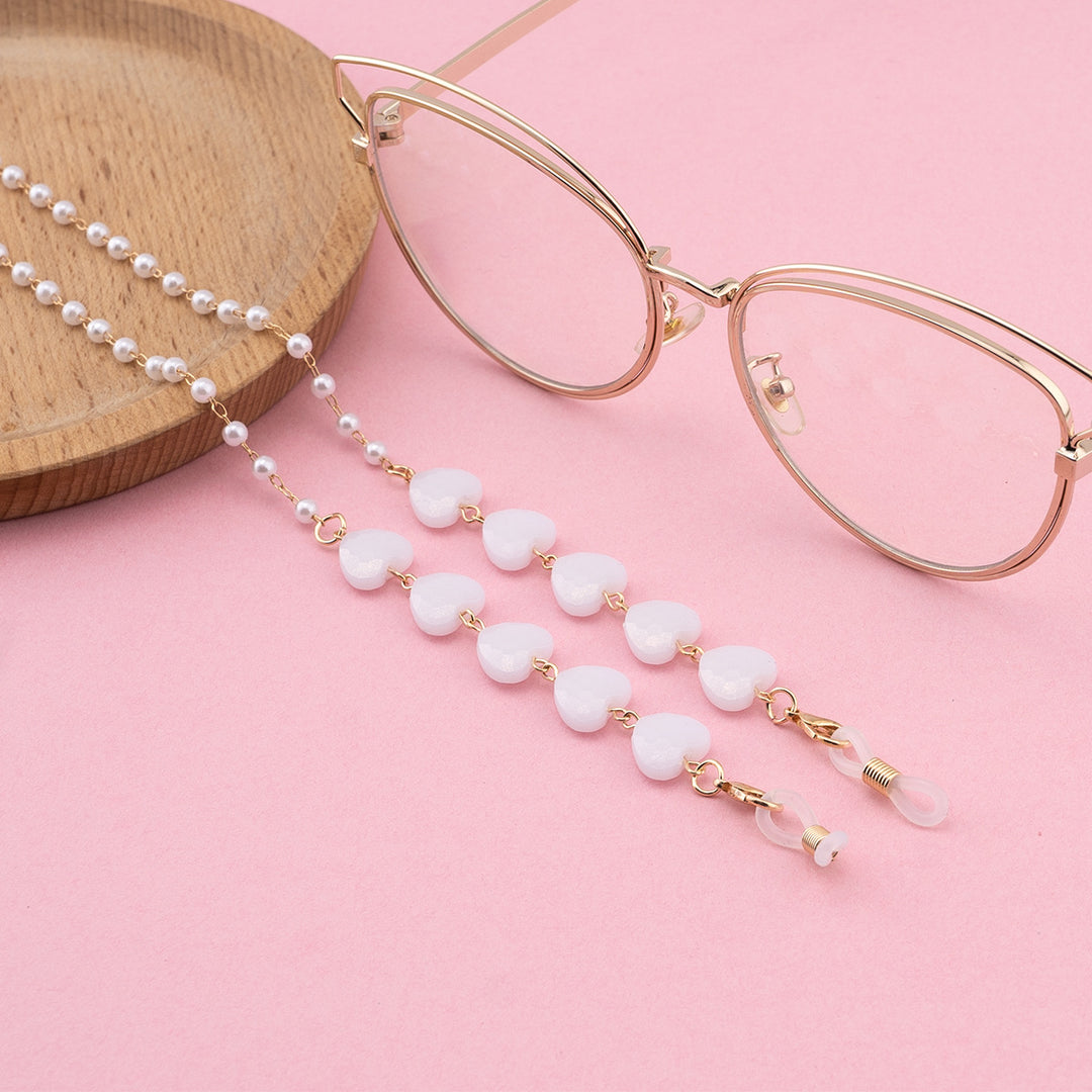 Decorative Heart-Shaped Eyewear Chain Stornfield