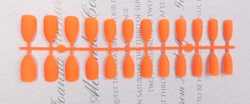 Stiletto Press-On Nail Set Stornfield