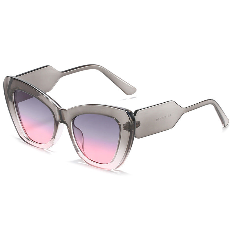 Fashion-Forward Geometric Frame Sunglasses Stornfield