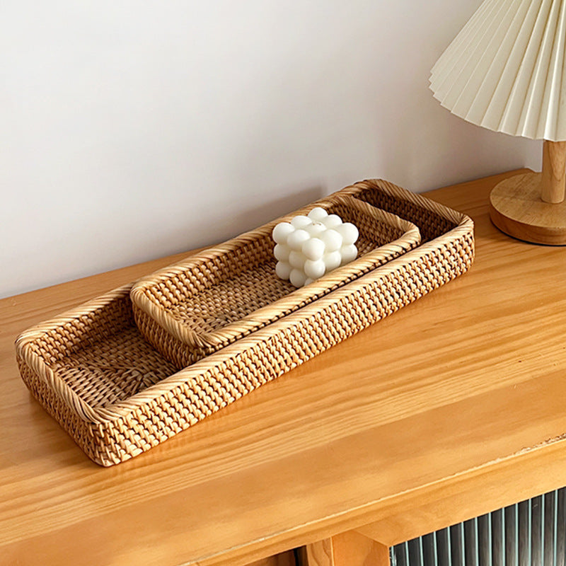 Women rectangular serving platter made of woven natural material Stornfield