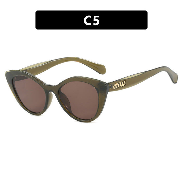 Women elegant Cat-Eye sunglasses with luxurious high-quality frame Stornfield