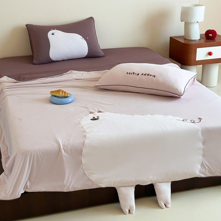 Children's bed linen set with cute animal appliqué, fitted sheet and pillowcase