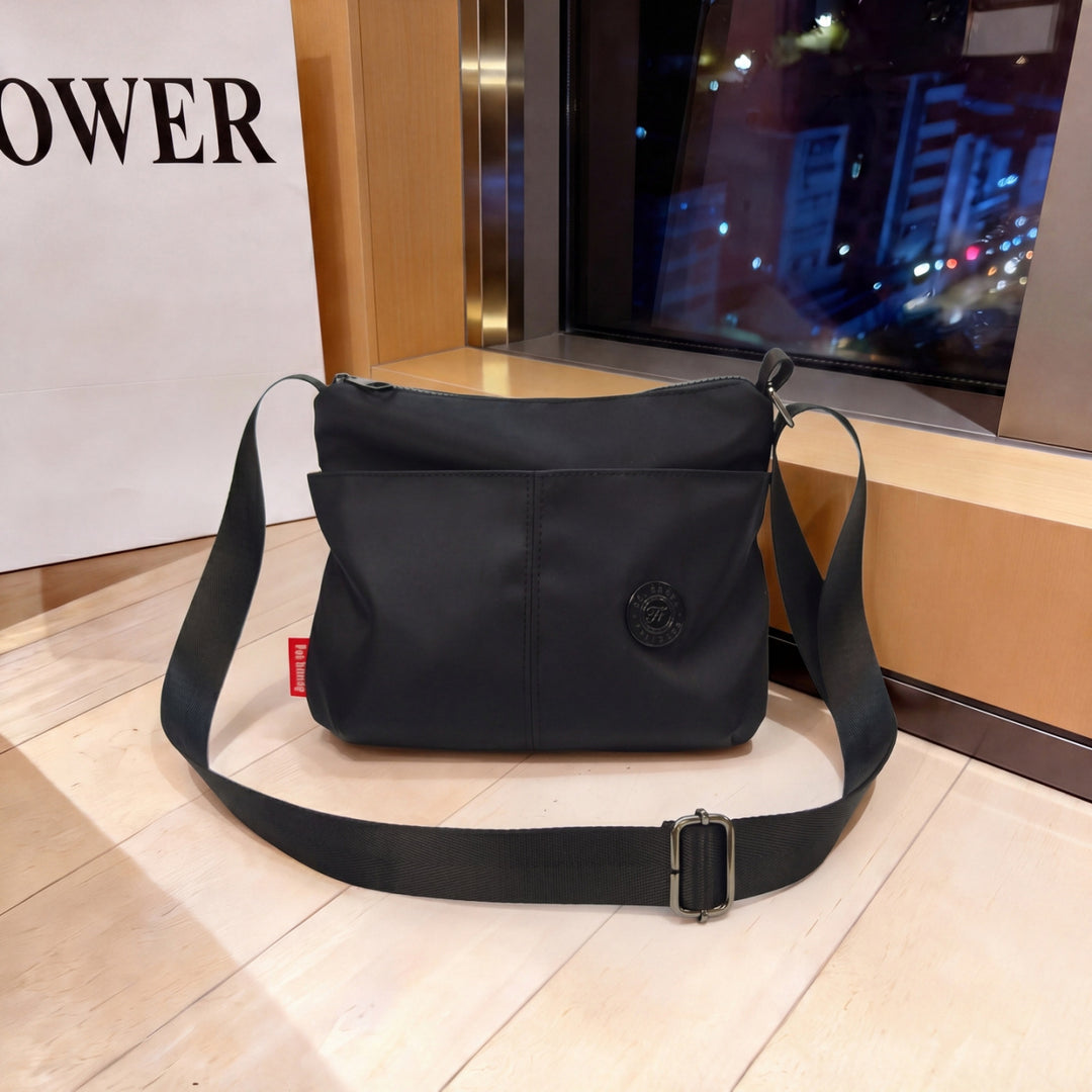 WoModern Utility Crossbody Bag Stornfield
