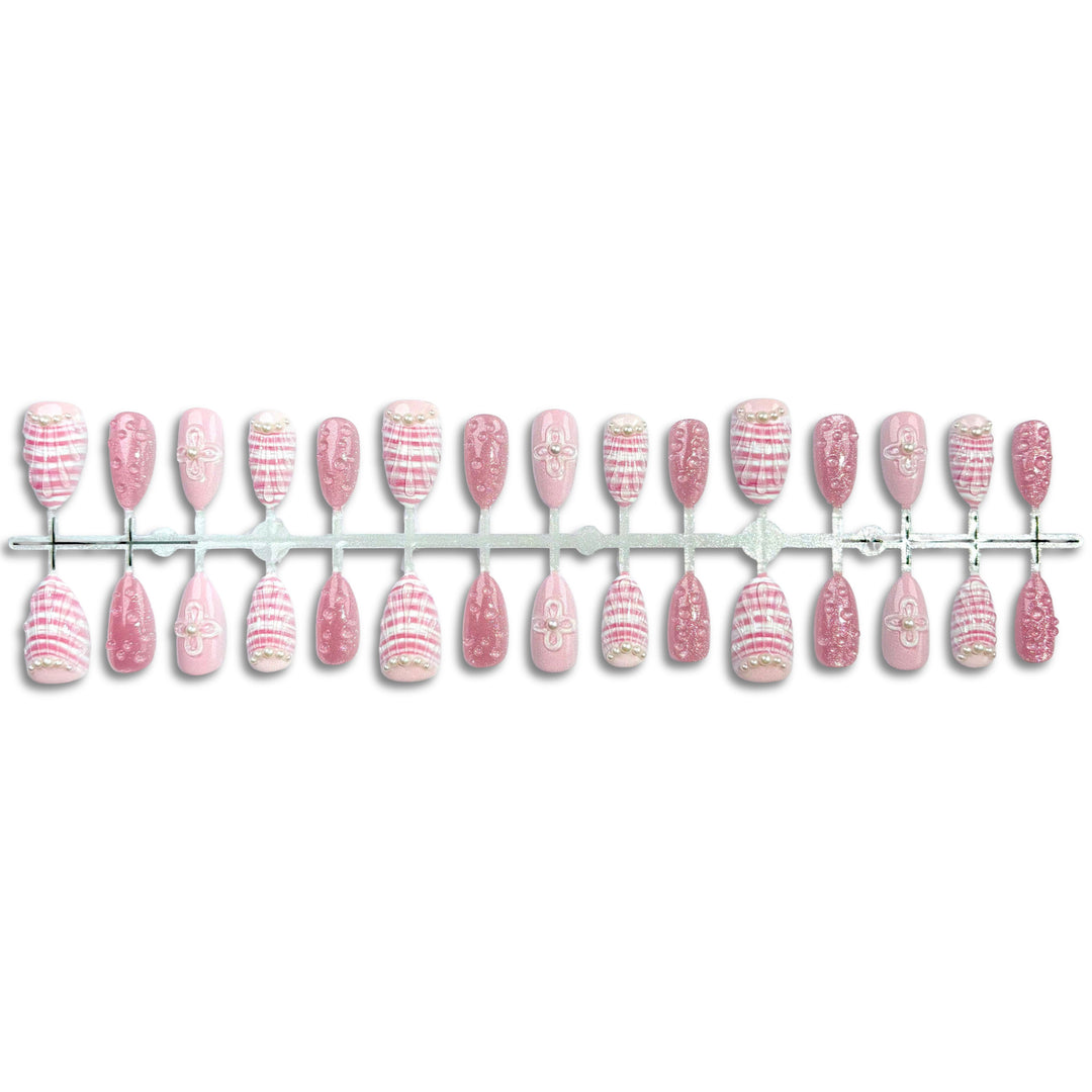Elegant Decorative Press-On Nail Set 1790745418